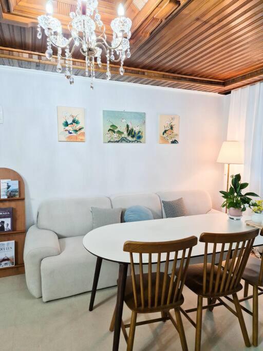 Apartemen Moana
